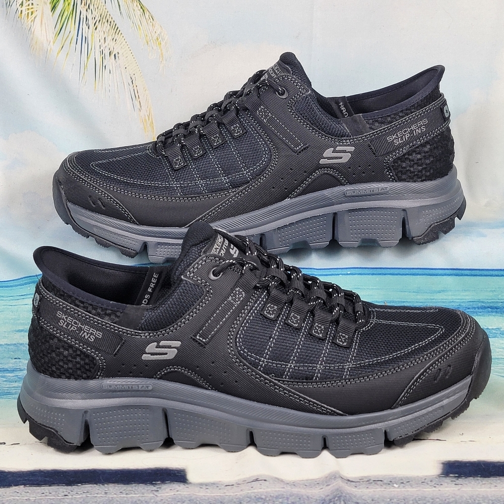 Skechers SlipIns Summits AT Hiking Shoes / Black/Charcoal Mens 11 Wide Fit